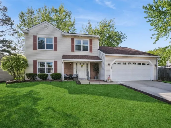 26 Ascot Ln, Streamwood, IL 60107