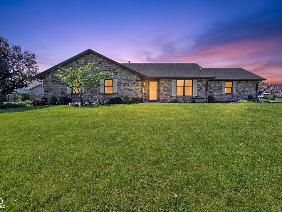 1st image of 5505 W Sudbury Dr