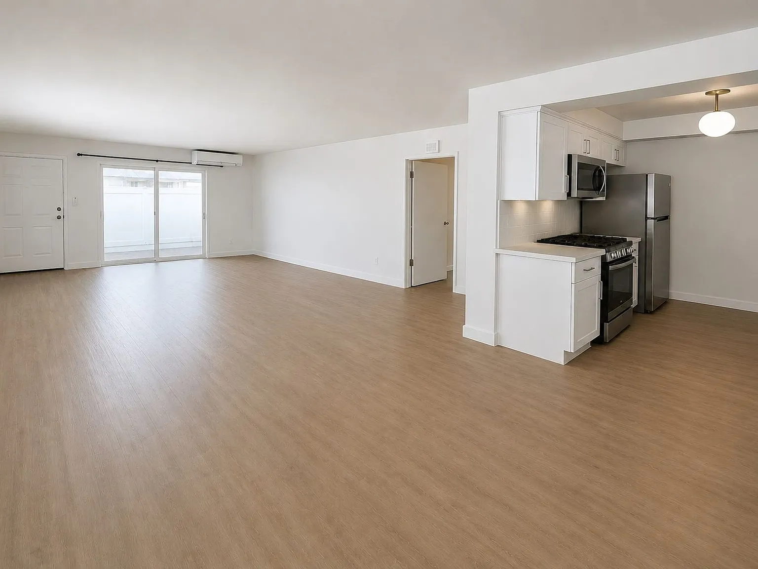Coming Soon, 1 Bed + 1.5 Bath At 1522 Harvard St, Santa Monica, Ca 90404. — Photo 1