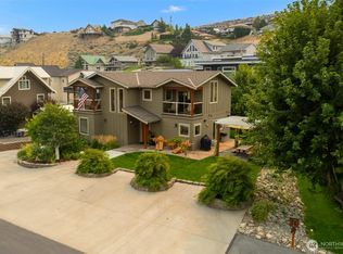 340 Lake Front Rd, Orondo, WA 98843