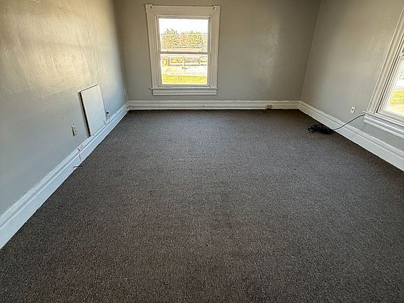 5th image of 1001 Caldwell Ave