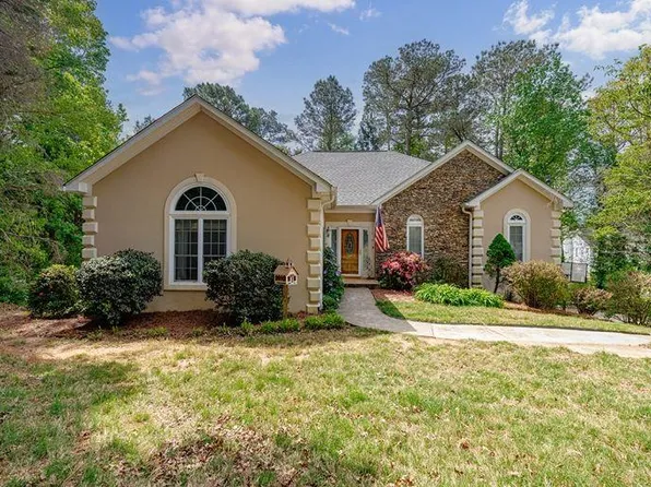 9146 Hidden Valley, Douglasville, GA 30135