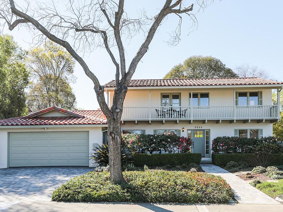 1st image of 3588 Arbutus Ave