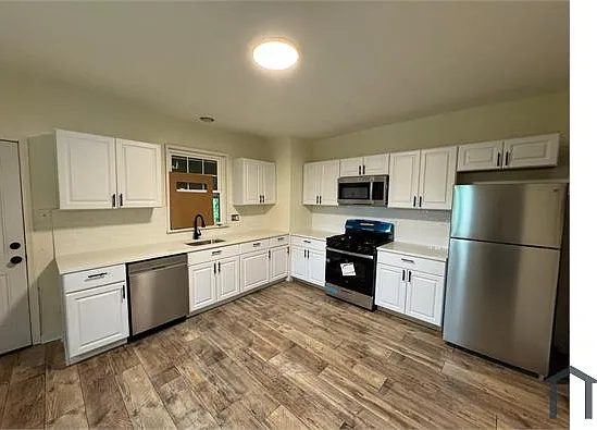 609 Highland Ave — Photo 7