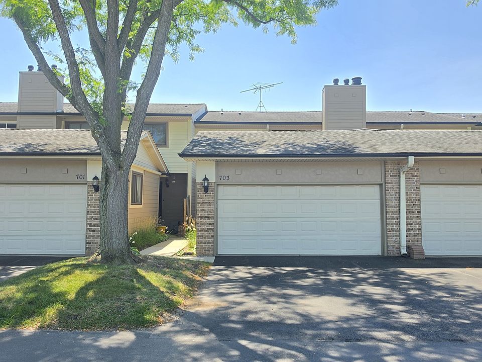 1st image of 703 Mallard Ln
