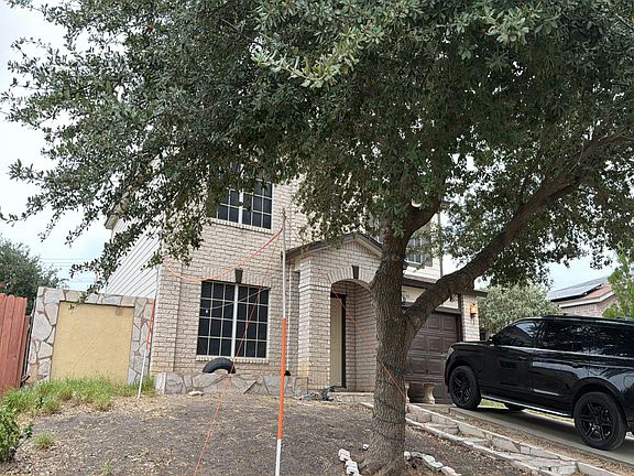 3rd image of 3044 Saint Isaac Loop