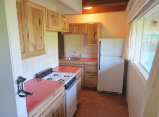 116 Los Pandos Rd, Taos, NM 87571