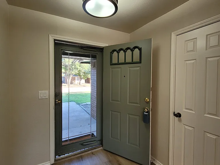 776 Santa Fe Trl — Photo 6