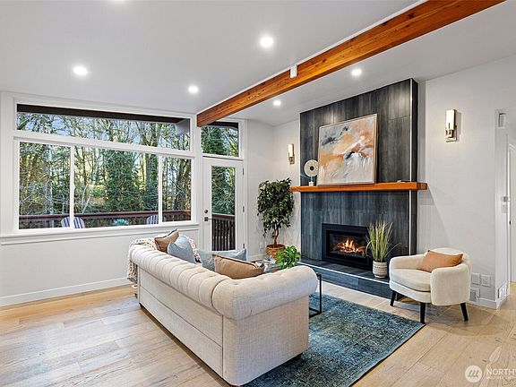 5th image of 4379 150th Avenue SE