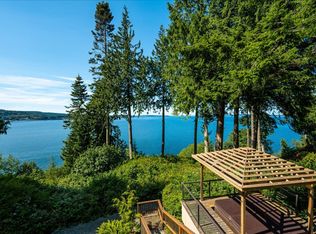 1385 E Ludlow Ridge Rd, Port Ludlow, WA 98365