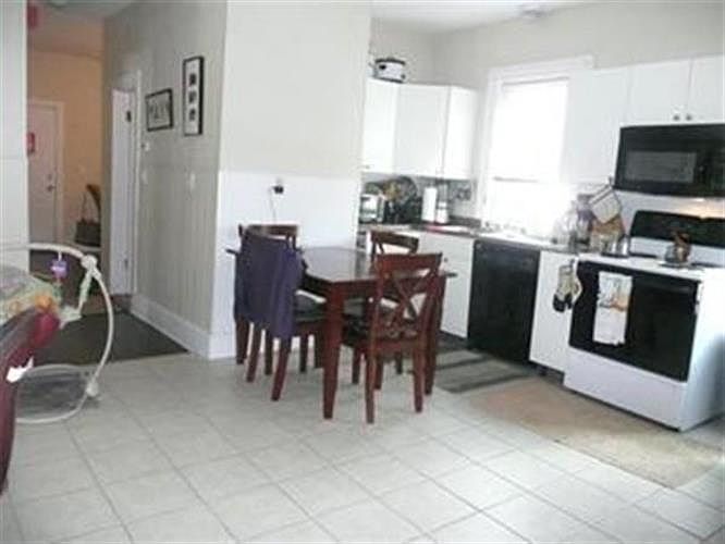 2nd image of 44 Norton St #3