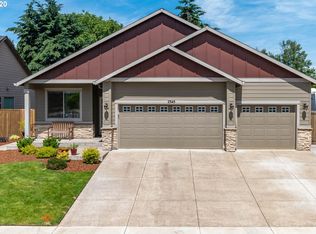2345 Thomas Way, Hubbard, OR 97032