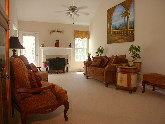 Vaulted Ceiling in Living Room