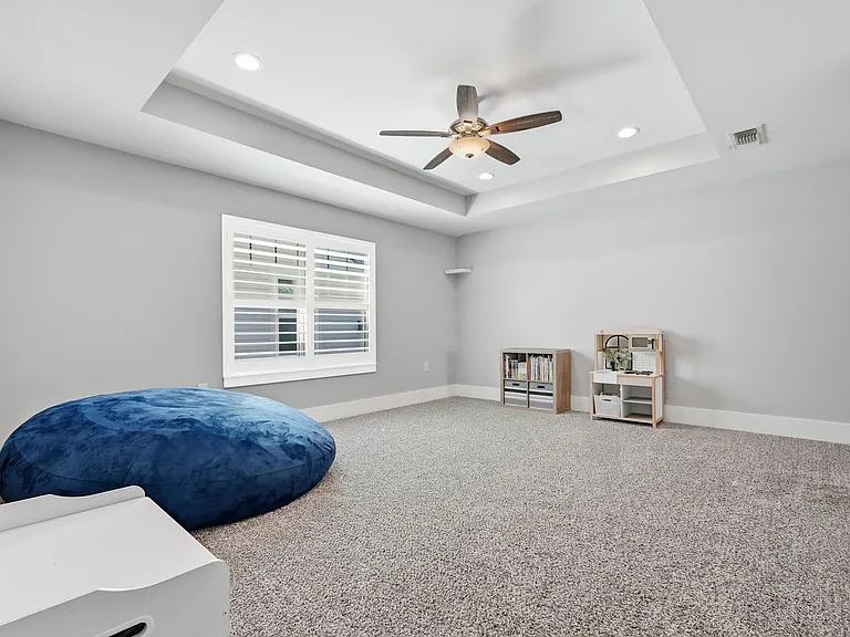 131 Magnolia Ave — Photo 37