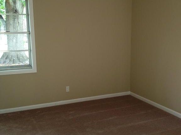 2nd image of 2090 Brookhaven Dr