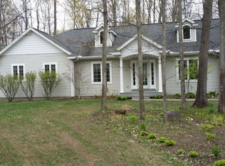 4636 Arbor Grove Dr, Traverse City, MI 49685