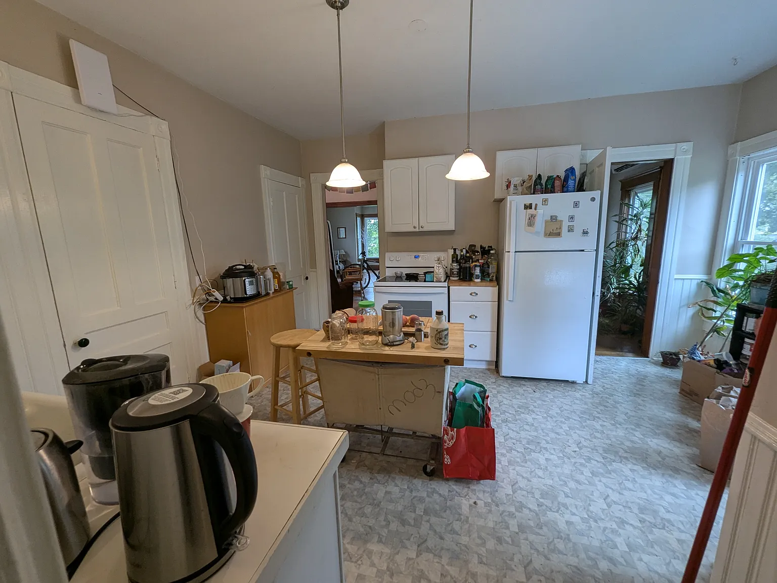 3 bed, 1500 sqft, $1,975 — Photo 4