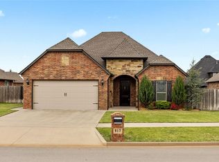 917 Freemont Pl, Weatherford, OK 73096