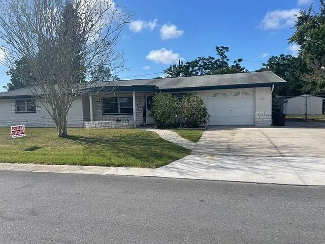 5031 Stardale Dr — Photo 2