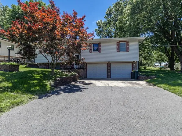 2914 Cronkite Rd, Saint Joseph, MO 64506