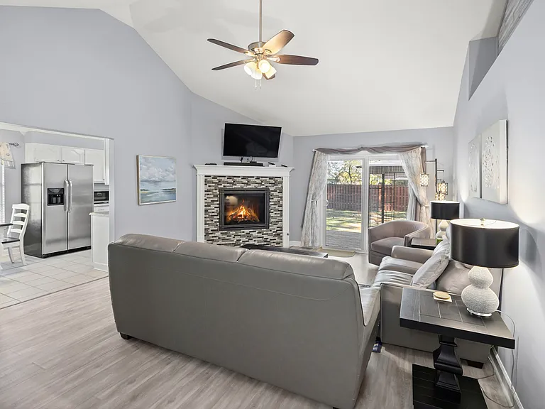 31 Bay Walk Ct — Photo 23
