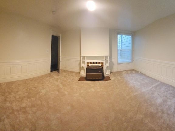 3rd image of 1116 S Van Ness Ave APT 4