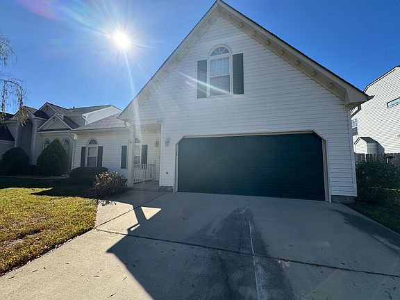 4th image of 3200 Sacramento Dr