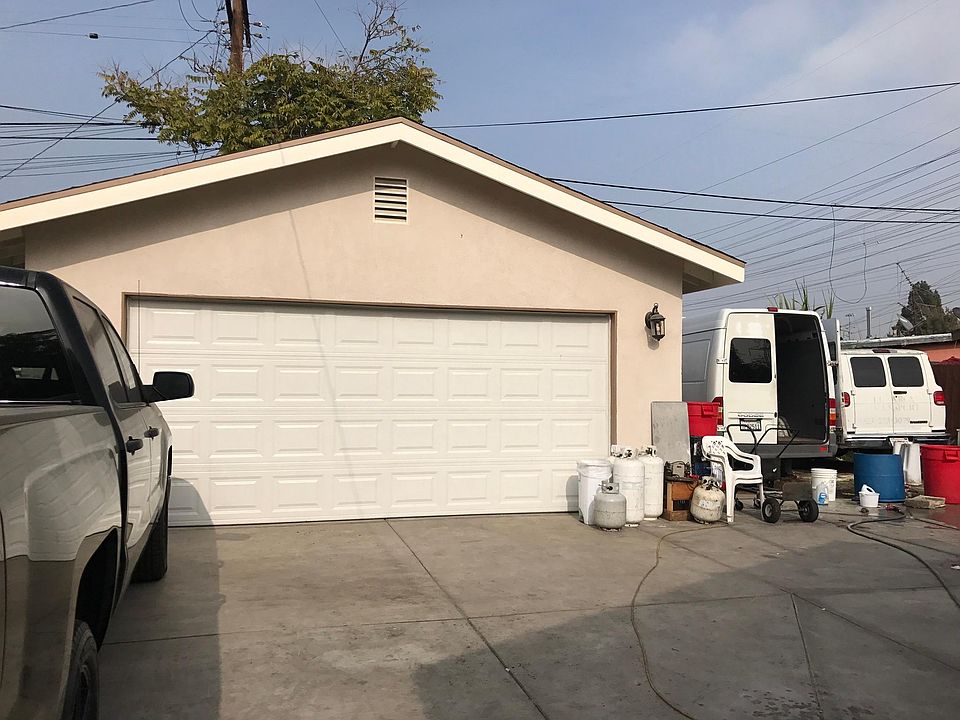 2nd image of 6109 Cecilia St