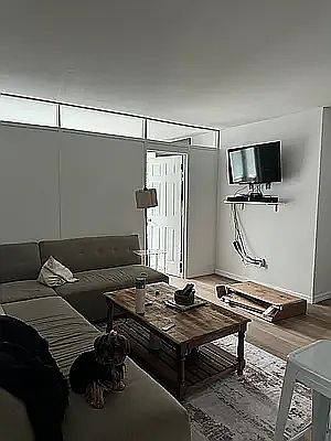1st image of 90 William St Unit 18CE