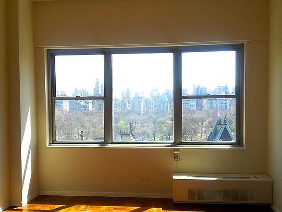 4th image of 15 W 72nd St APT 23E