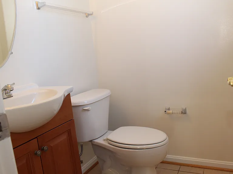 8675 Wales Ct — Photo 4