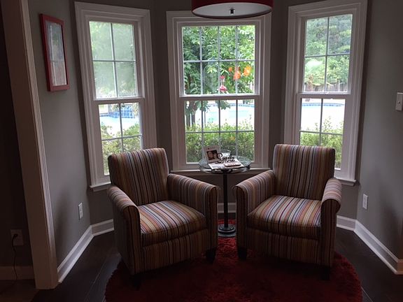 Sun-room just off kitchen