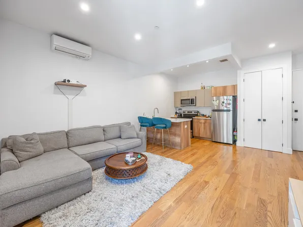 305 Sumpter Street image 18 of 48