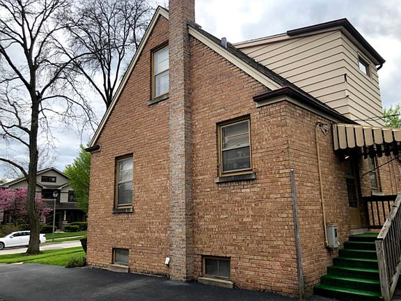 4th image of 167 E Columbia Ave