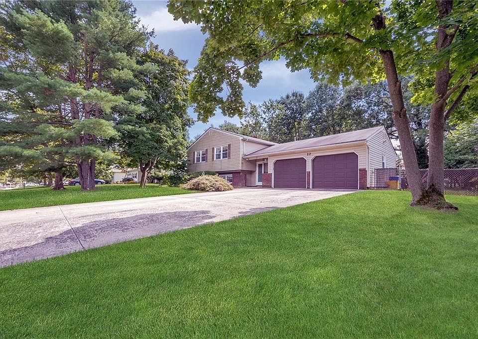 2nd image of 10 Donald Ave