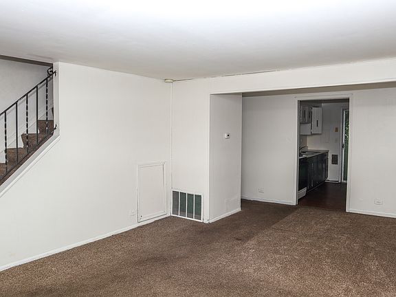 3rd image of 3015 Wakefield Dr Unit D