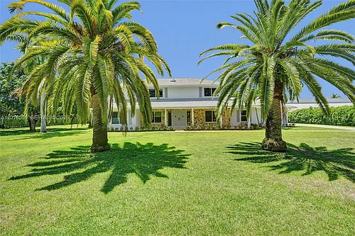 4024 Frances Dr Photo 1