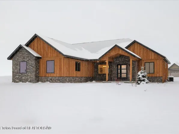 1021 Farmers Trl, Driggs, ID 83422