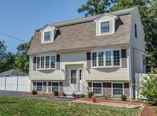 7 Grove St, Billerica, MA 01821