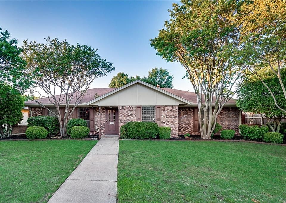 1st image of 1323 Starling Ln