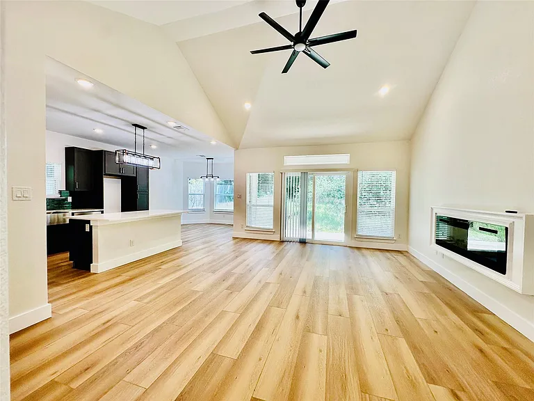 15113 N Flamingo Dr — Photo 5