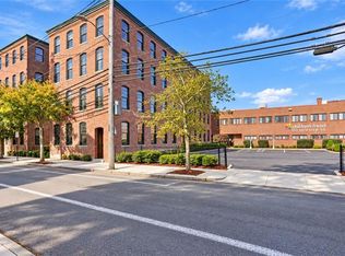 Davis Lofts, Providence, RI 02903