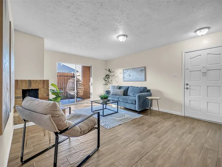 10555 Turtlewood Ct #414 — Photo 1