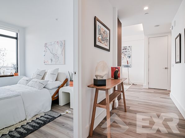 228 E 135th St APT 1510