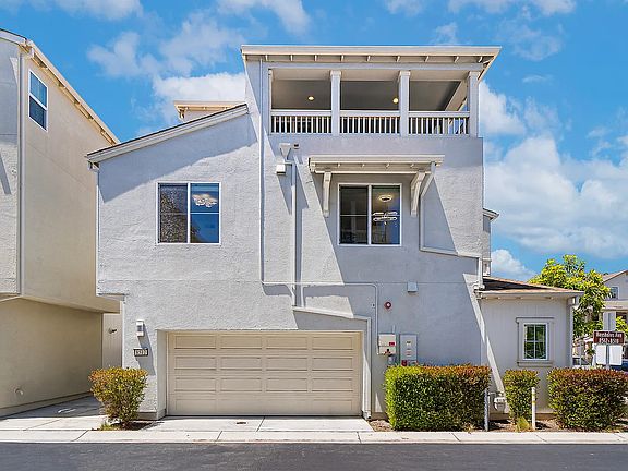 3rd image of 8512 Bayshores Ave