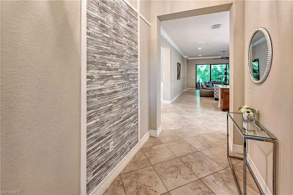 2 bed, 2.0 bath, 1859 sqft, $5,500 — Photo 2