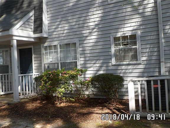 2nd image of 340 Thorncliff Dr