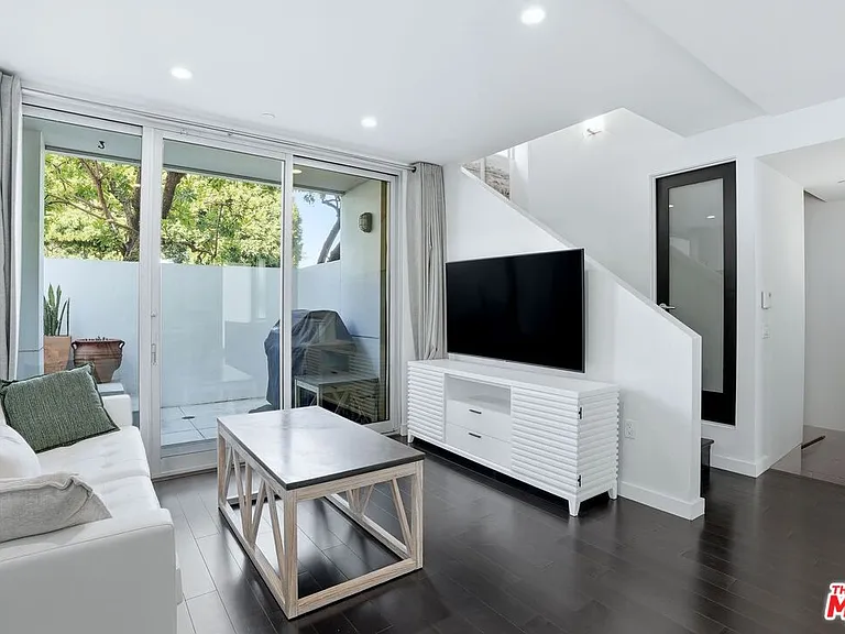 125 Pacific St #5 — Photo 9
