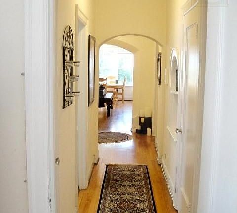 2nd image of 1420 W Berwyn Ave APT 2