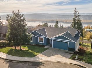 151 Ship Watch Cir, Kalama, WA 98625